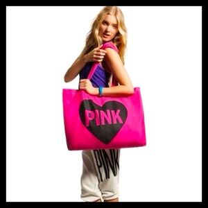 💕ⓅⒾⓃⓀ ⓋⓈ Love Pink HEART Tote NWT💕